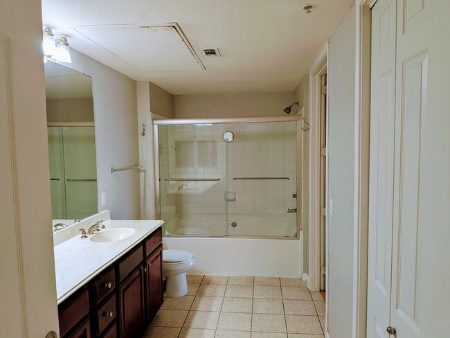 Photo - 7575 Kirby Dr