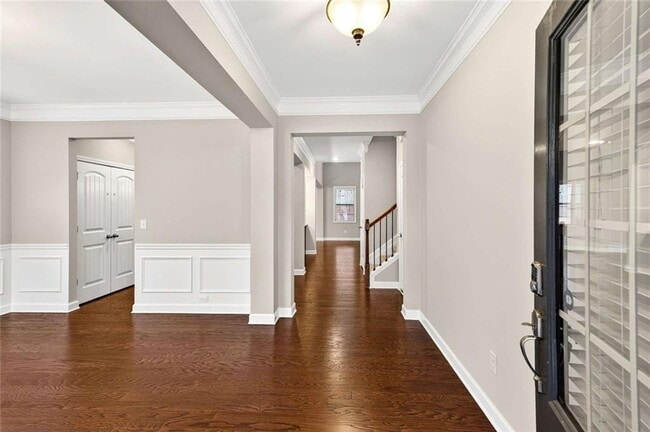 Photo - 4930 Alexandria Ave