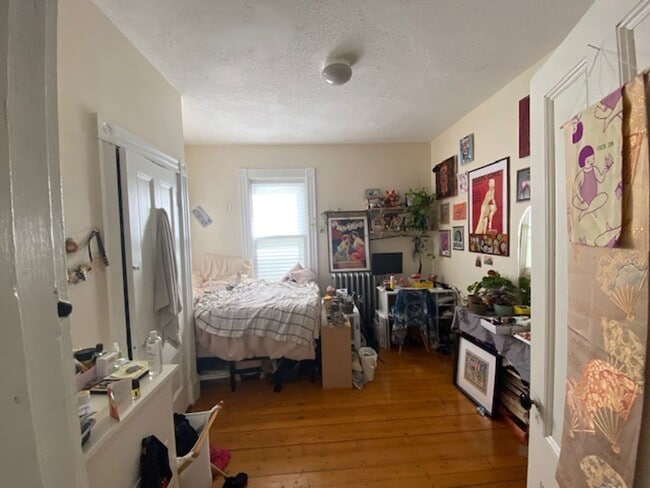 Photo - 19-21 Quincy Street Unidad 19