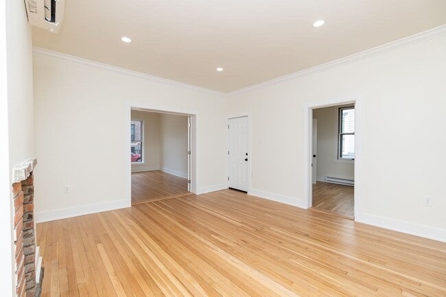 Photo - 77 Princeton St Unidad 1