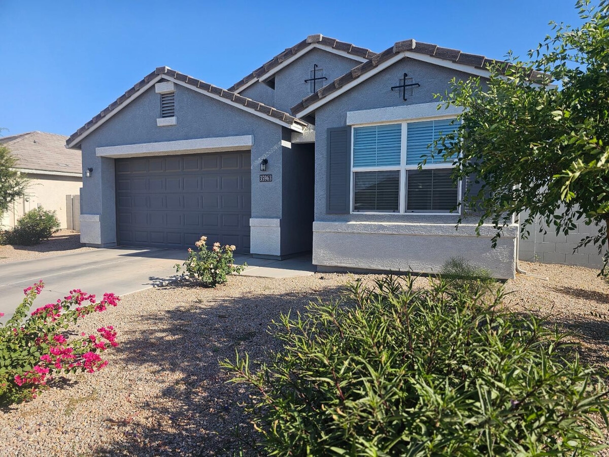 Photo - 35963 W San Alvarez Ave