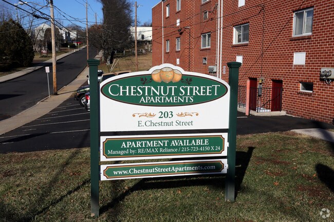 Chestnut Street Apartments - Chestnut Street Apartments