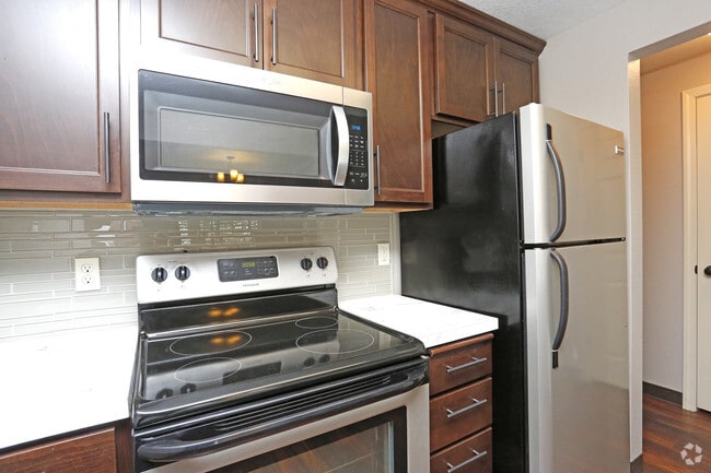 Graymayre Crossing Apartments