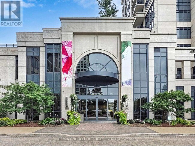 Photo - 2 Eva Rd Unité 1929