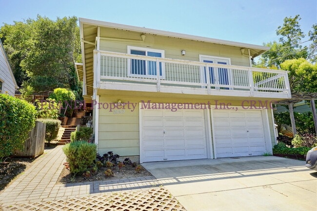 Sun Valley Duplex with Garage and Great La... - Sun Valley Duplex with Garage and Great La... Apartment Unit A
