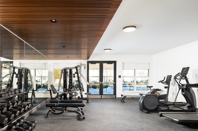 Photo - 110 Bradley Rd Unidad 105