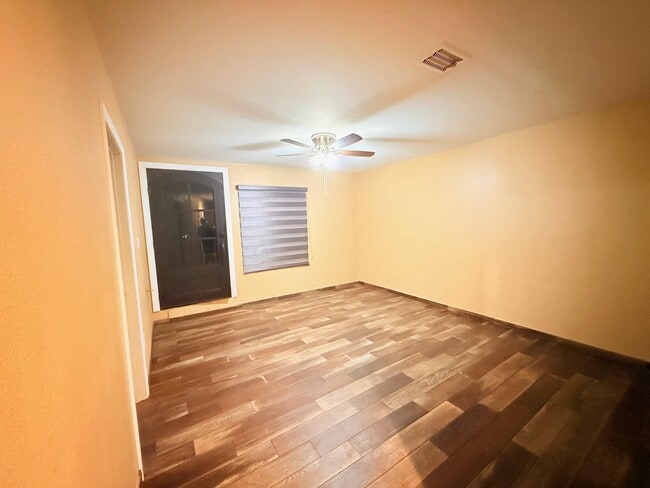 Photo - 4416 Flores Ave