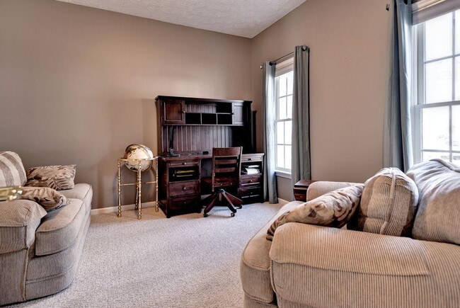 Photo - Spacious and Updated Yorktown Home
