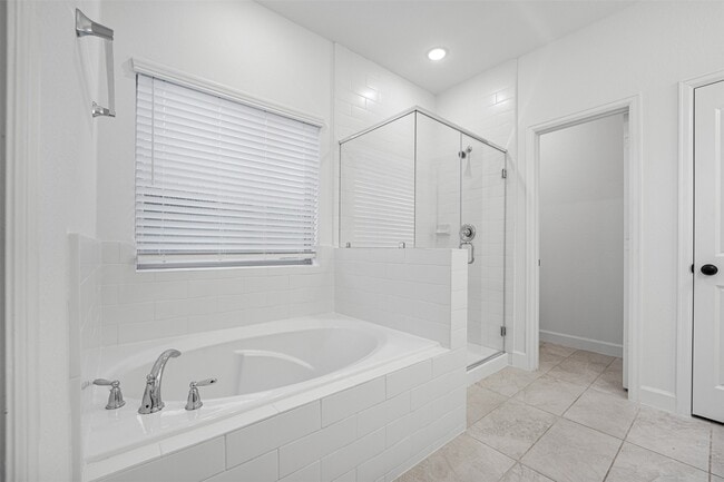 Photo - 11926 Briarwood Hill Way