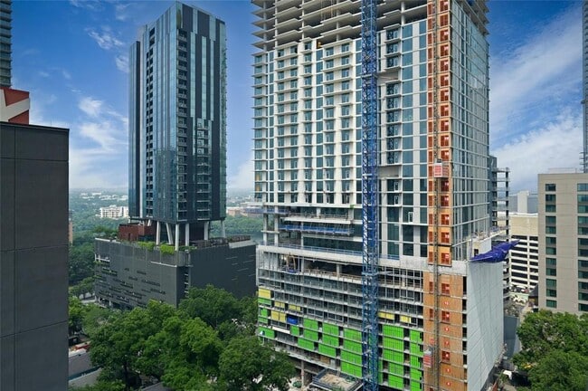 Photo - 84 East Ave Unit 1707