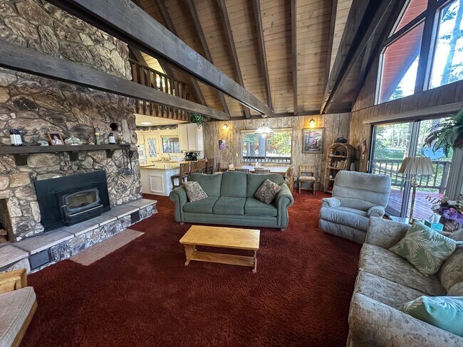 Photo - 14619 Christie Ln