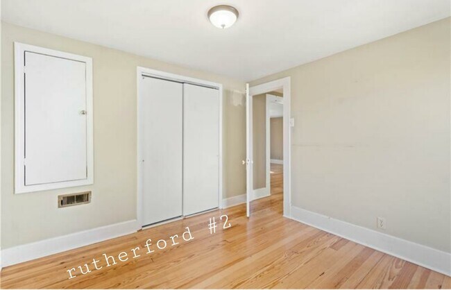 Photo - 1327 Rutherford Ave Unidad 1327 rutherford avenue #2
