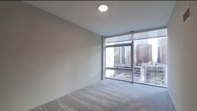 Photo - 205 E Illinois St Unit 2600