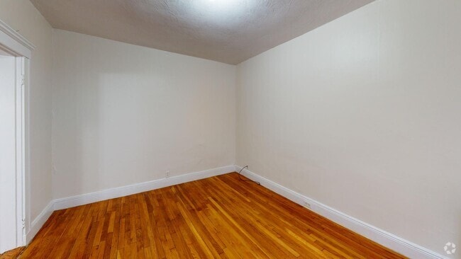 Building Photo - 15 Walbridge St Rental