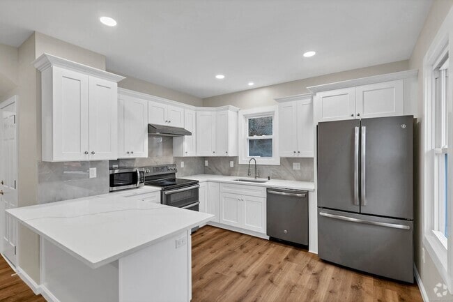 Building Photo - 191 Boston Post Rd Rental