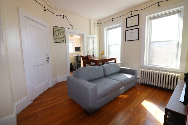 Photo - 1477 Beacon St Unidad 45