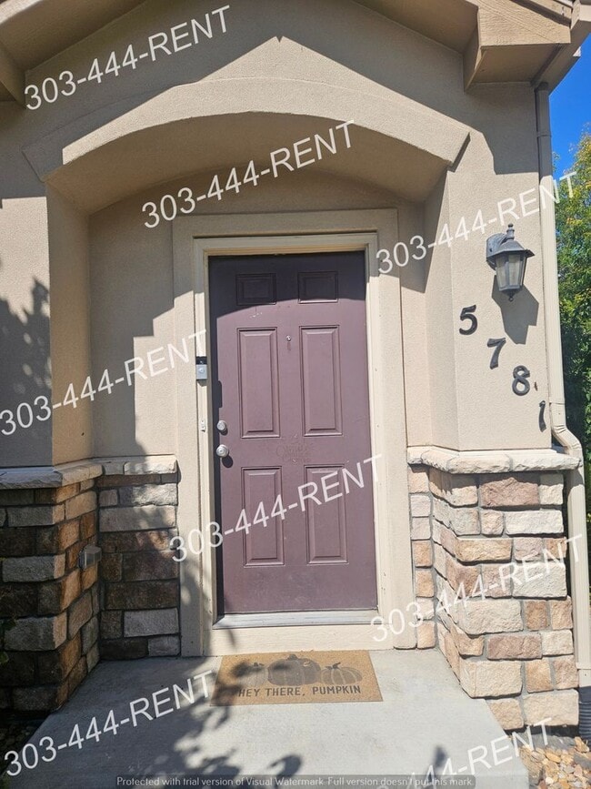 Building Photo - Move In Special!!! Make this your new home in time for the holidays! Located in Sage Creek