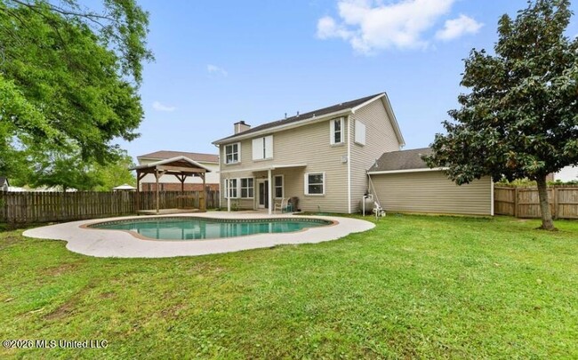 2073 Stone Bridge Dr