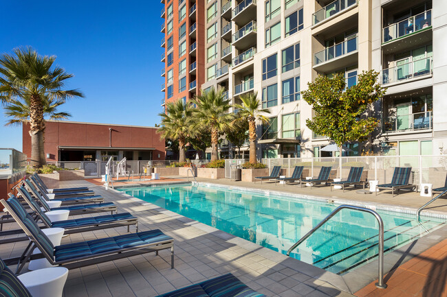 Photo - Centerra Apartments