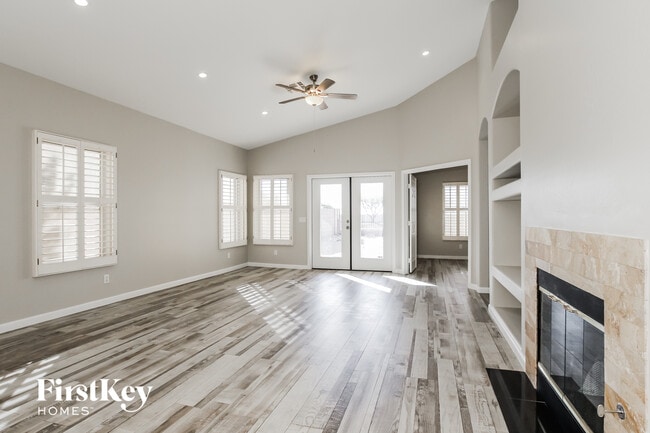 Photo - 11029 W Almeria Rd