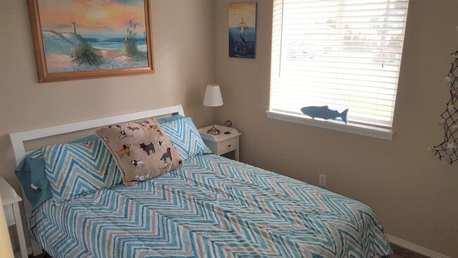 Photo - 885 NW 2nd St.