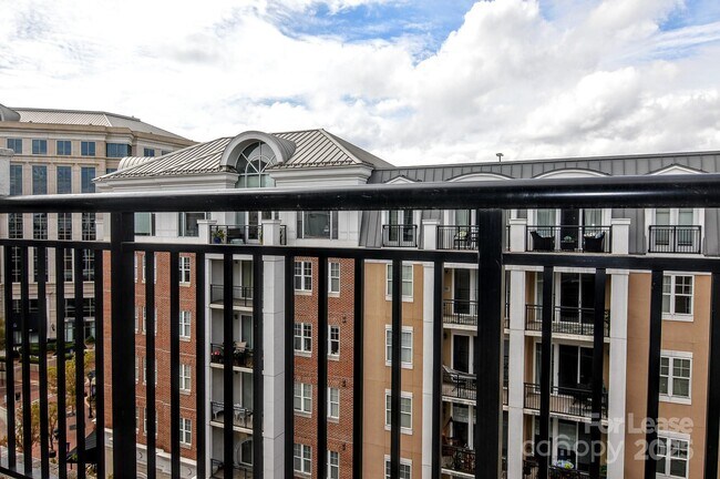 Photo - 4625 Piedmont Row Dr Unit 708