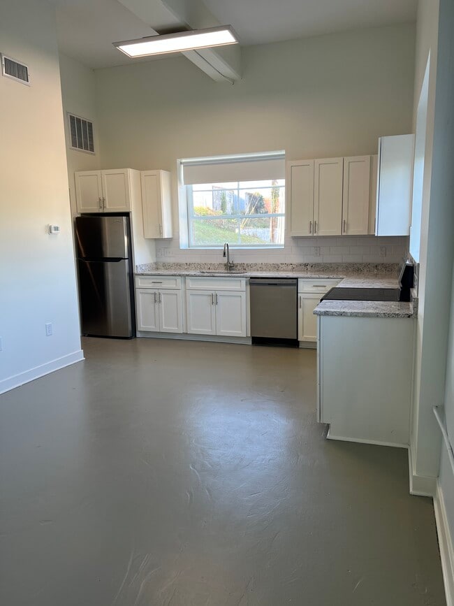 Photo - PULASKI LOFTS Unidad 112