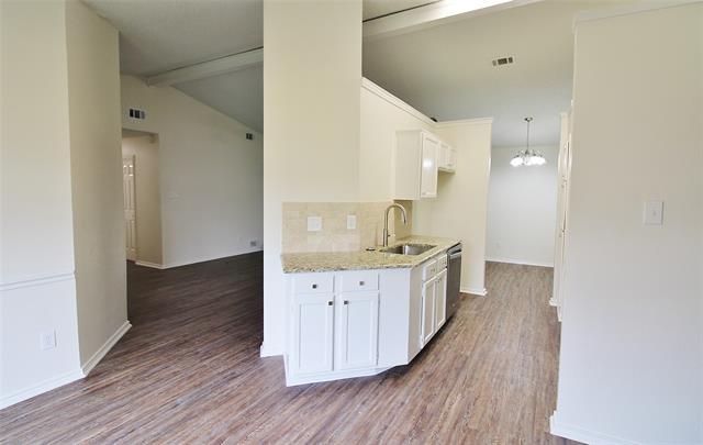 Photo - 1103 Hemlock Ct
