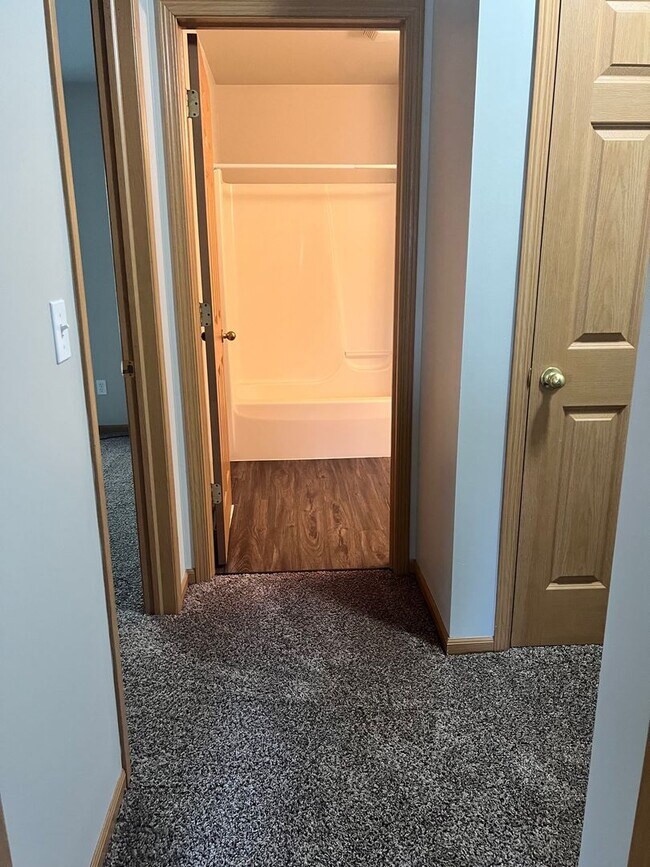 Photo - 1701 Dainesway Dr