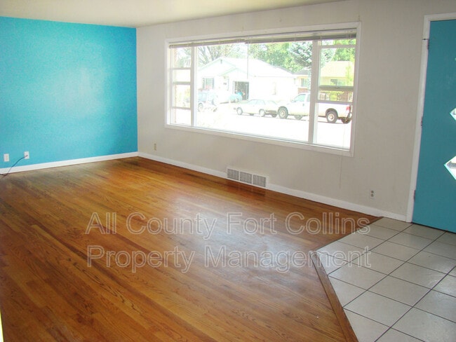 Photo - 1812 Broadview Pl