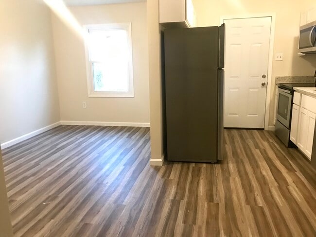 Photo - 1337 Huntover Dr