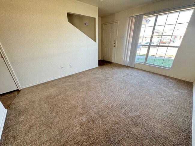 Photo - 4303 Deek Dr Unidad # C