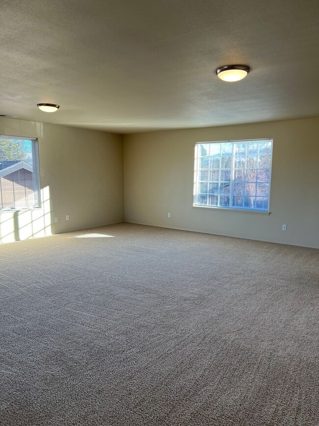 Photo - 20642 Songbird Ln