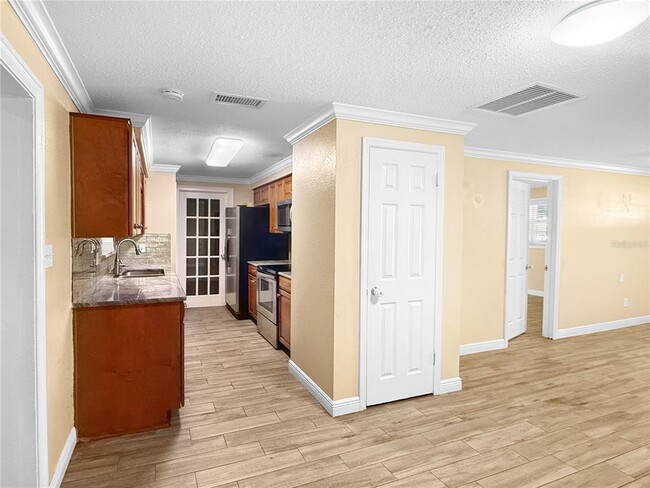 Photo - 524 San Lanta Cir