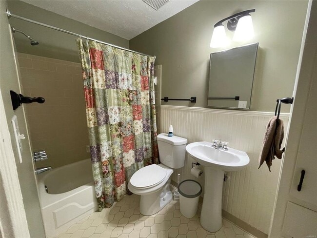 Photo - 4704 Retreat Rd