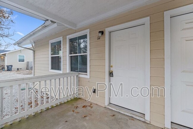 Photo - 1120 Dodge Ln Unidad #12