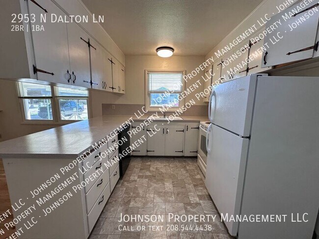 Photo - 2953 N Dalton Ln