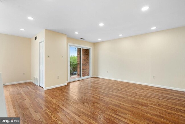 Photo - 3281 Red Lion Rd