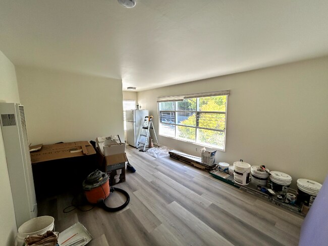 Photo - 2872 Milvia St Unidad 1