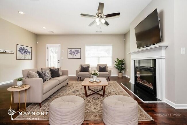 Photo - 2716 Avanti Way