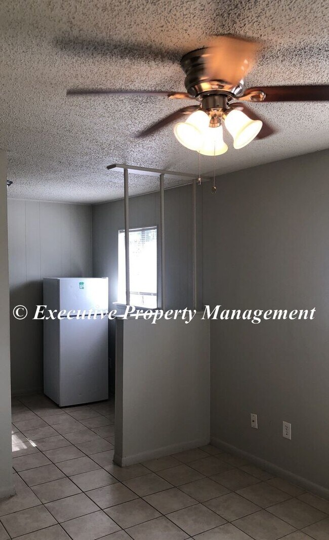 918-920 JR Court