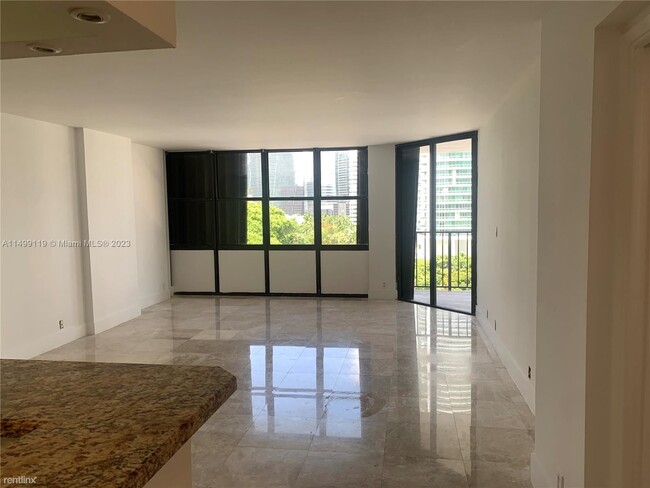 2 br, 2 bath Condo - 1901 Brickell Ave Apt... - 2 br, 2 bath Condo - 1901 Brickell Ave Apt... Unidad Apt B1011