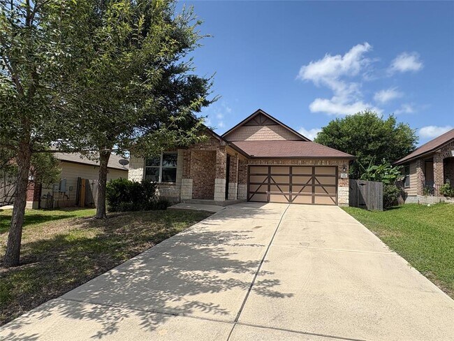Photo - 400 Gina Dr