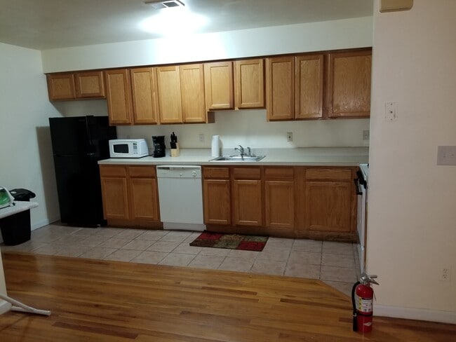 Photo - 318 Magnolia Ave Unit 2