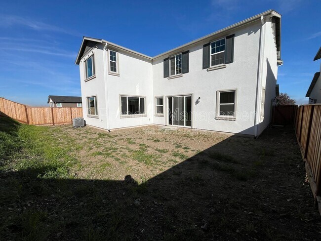 Photo - 2782 Old Larks Ln