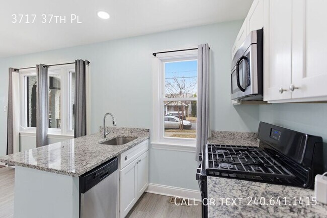 Photo - 3717 37th Pl