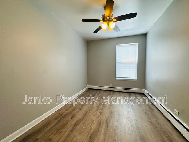 Photo - 5657 W Washington Blvd Unit 2s