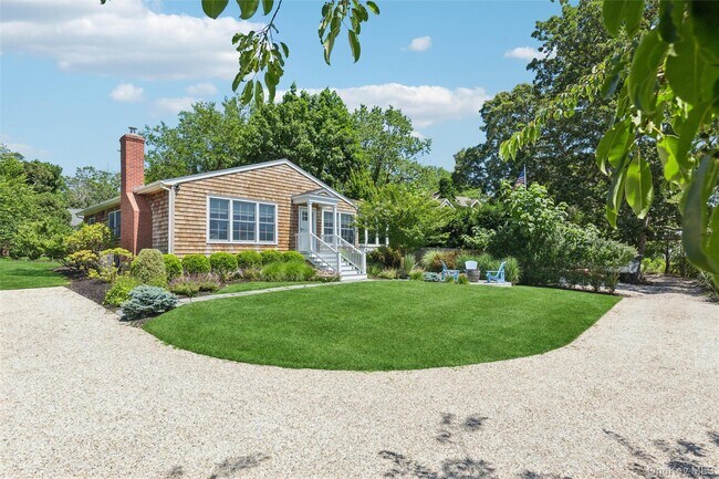 Photo - 570 Hippodrome Dr