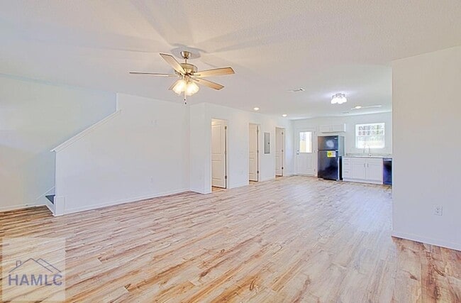 Photo - 89 Horsecreek Rd