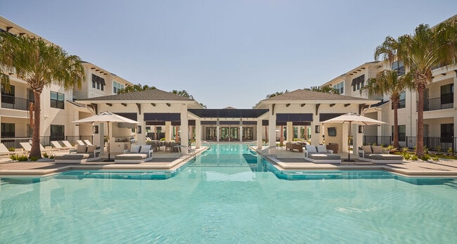 Building Photo - Asbury